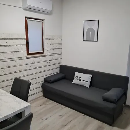 Aspen Studio Apartment + Free Parking Laibach Exterior foto
